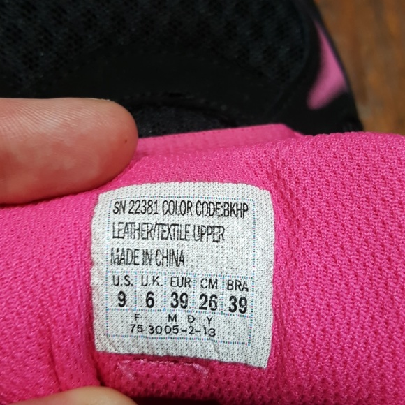 Skechers, size 9, like new condition, black/pink. - Picture 7 of 8